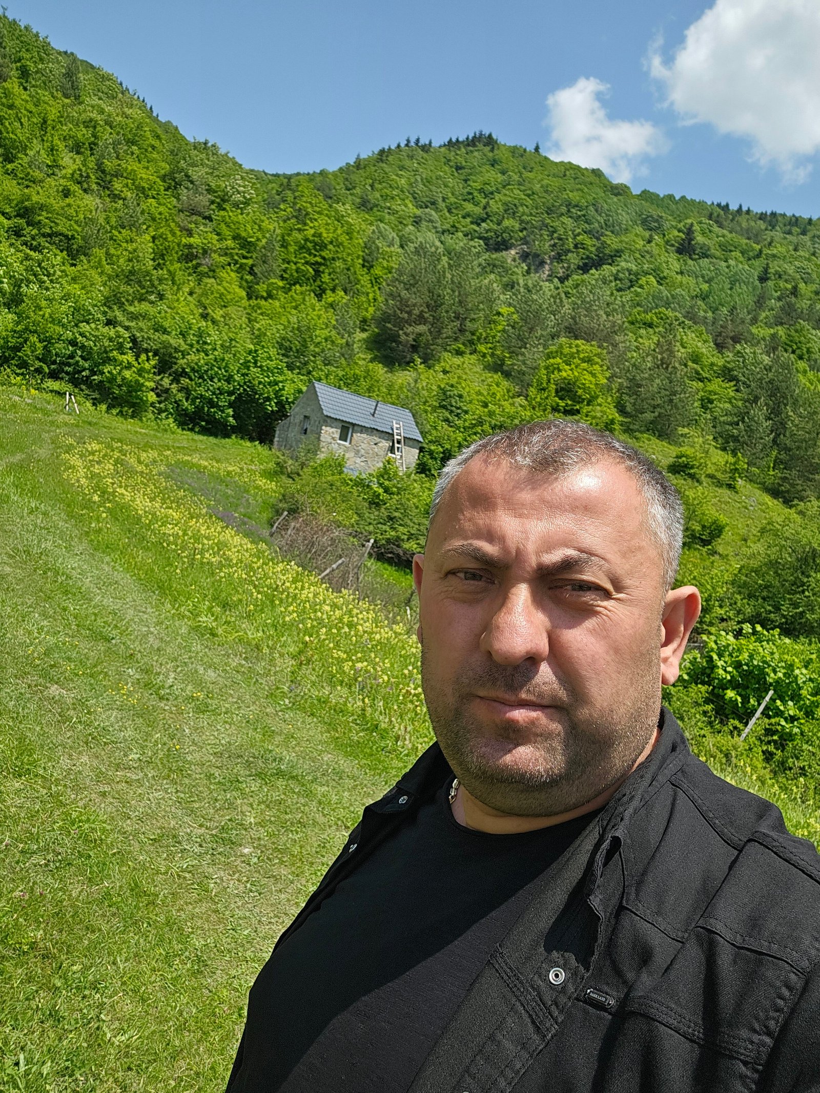 არჩილ ბეშკენაძე