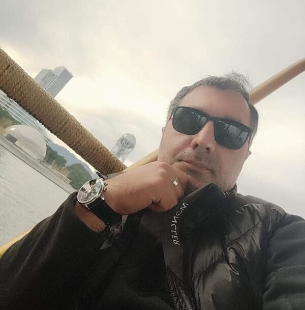 გიორგი ღარიბაშვილი