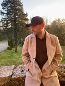 ვაჟა ახალაია